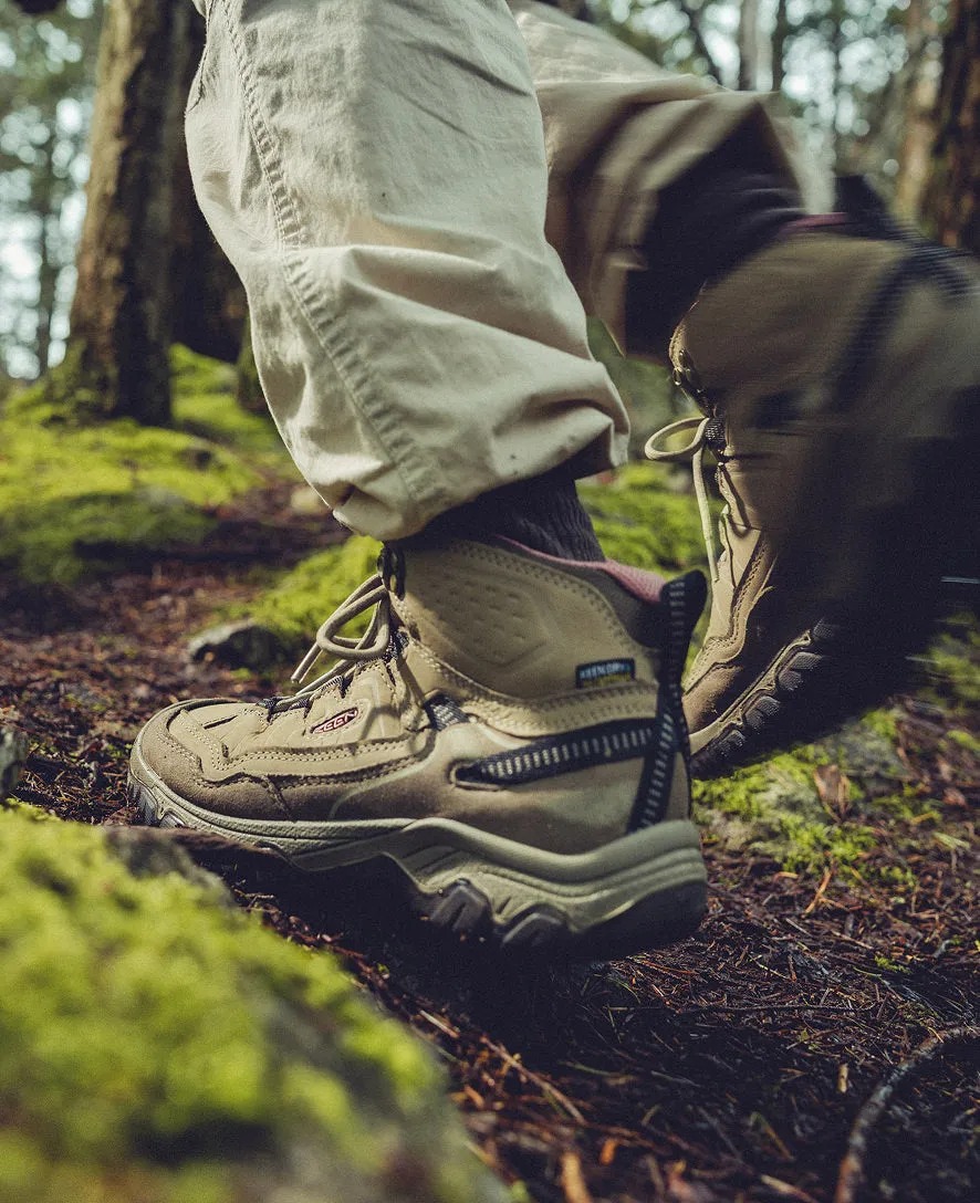 Women's Targhee IV Wide Waterproof Hiking Boot - Image 8